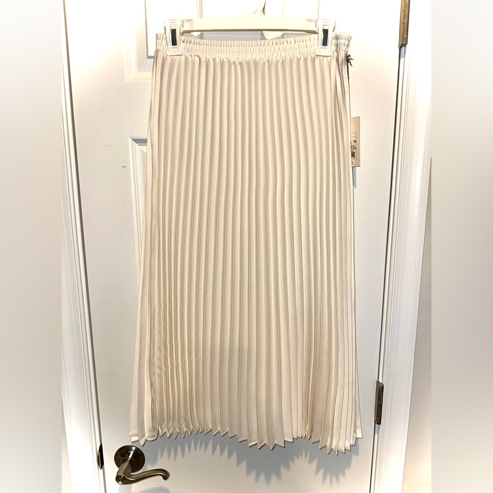 Cream Pleated Midi Skirt – Elastic Waist – Flowy Neutral Skirt – Size XL